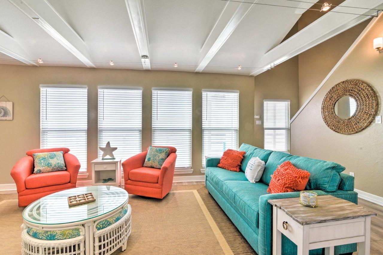 Beachfront Galveston Oasis Balconies, Ocean View! Exterior photo