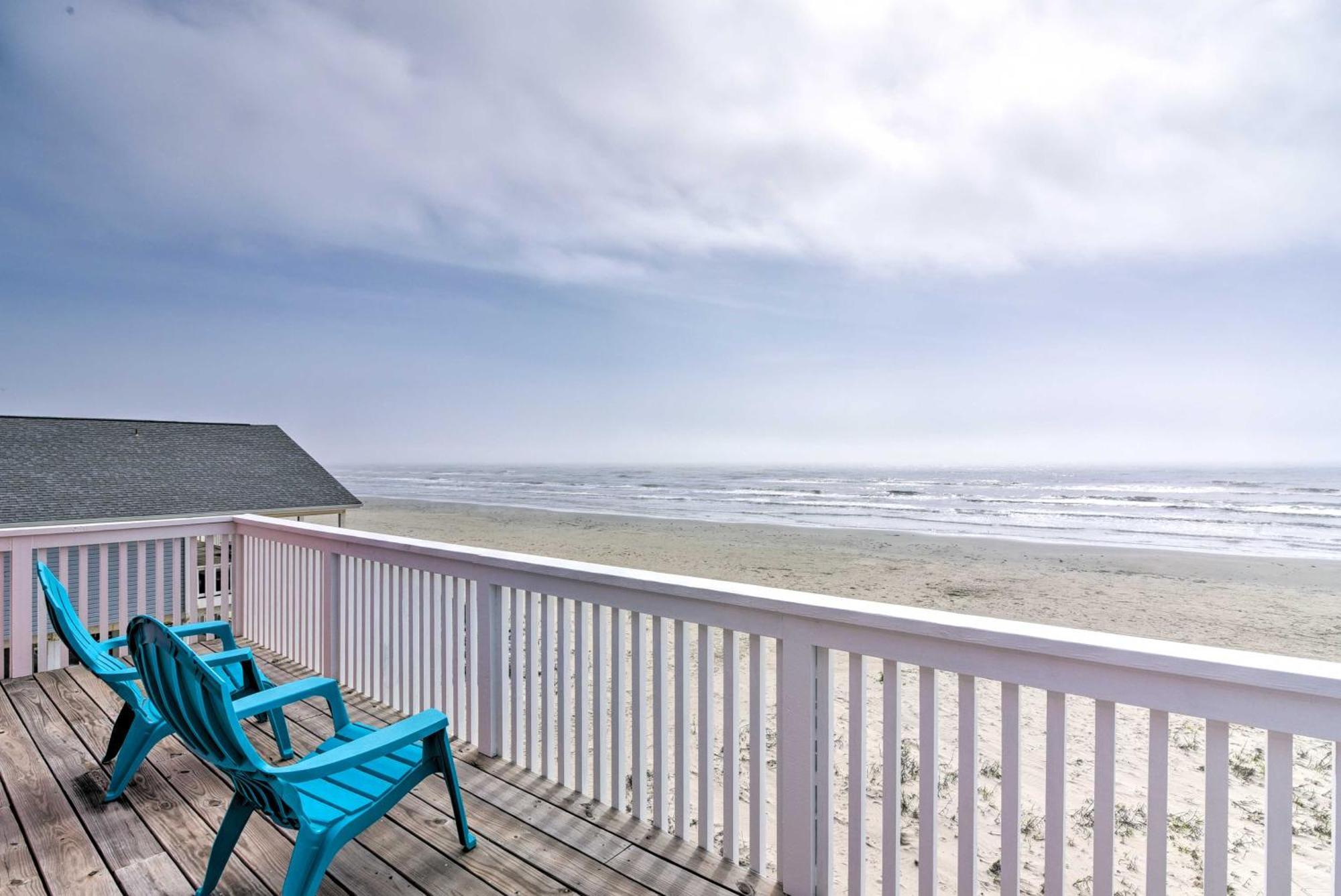 Beachfront Galveston Oasis Balconies, Ocean View! Exterior photo